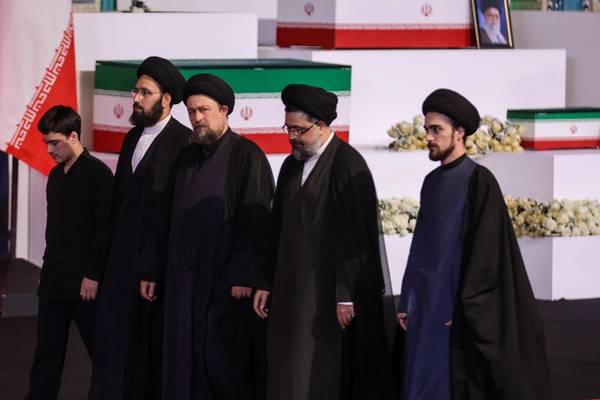 بیاعتنایی بینالمللی به مراسم دفن خامنهای؛ رهبران قدرتهای جهان غایباند