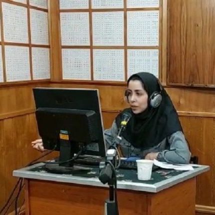 صدای این زن را برای اولین بار میشنوید؛ پخش زنده فوتبال در رادیوی ایران با صدای گزارشگر زن
