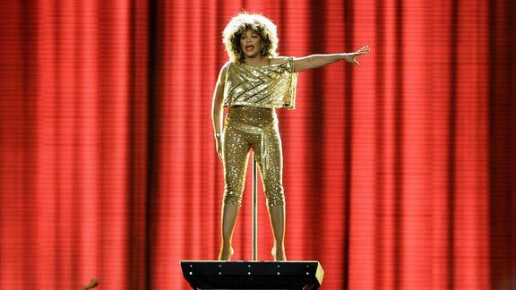 تینا ترنر، بازیگر و خواننده آمریکایی راک، مشهور به «ملکه راک اند رول» در ۸۳ سالگی درگذشت