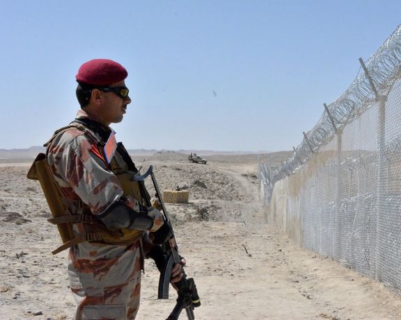 پاکستان یک شهروند ایرانی-آمریکایی را به اتهام عبور غیرقانونی از مرز خود بازداشت کرد