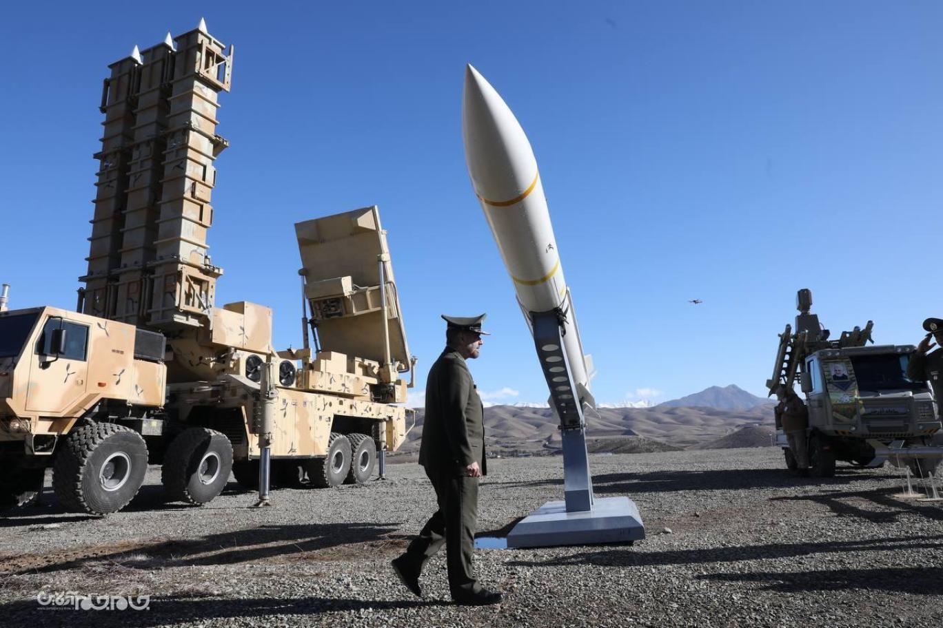 "أسوشييتد برس": إيران بدأت إعادة بناء منشآت إنتاج الصواريخ المدمّرة