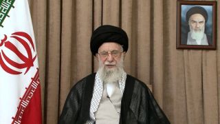 تهدید اسرائیل به کشتن خامنهای