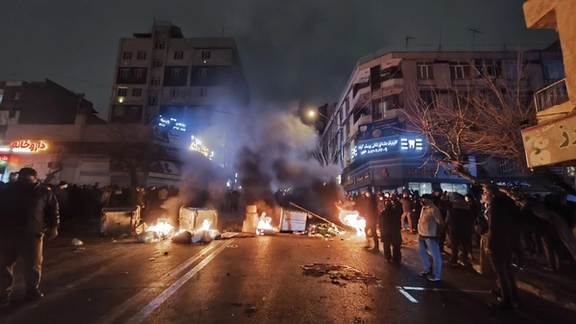 جمعی از وکلای حقوقبشری درباره خطر اعدام معترضان به جامعه جهانی هشدار دادند