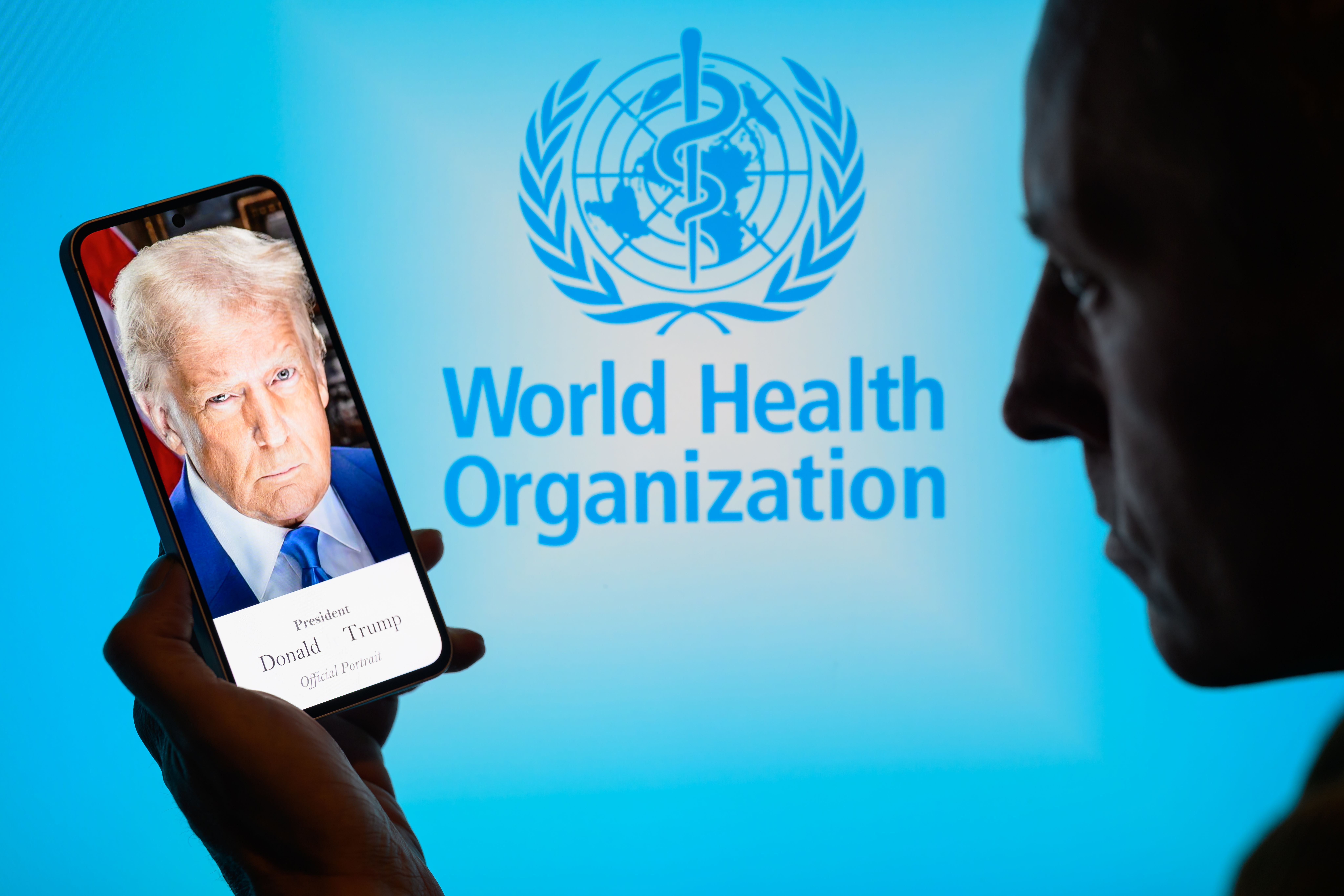 آغاز صرفه‌جویی در سازمان بهداشت جهانی پس از دستور ترامپ برای خروج آمریکا از این سازمان