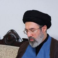 مجتبی خامنهای: با وجود نظر متفاوت، اجازه امضای تفاهمنامه با آمریکا را صادر کردم