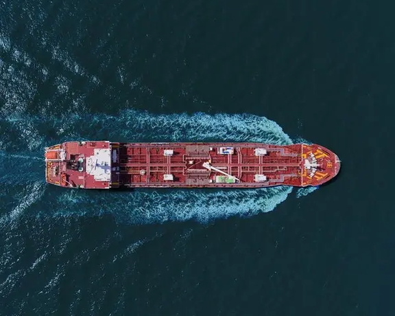 أسوشيتد برس: أمريكا أوقفت ناقلتي نفط يشتبه في نقلهما نفطًا إيرانيًّا