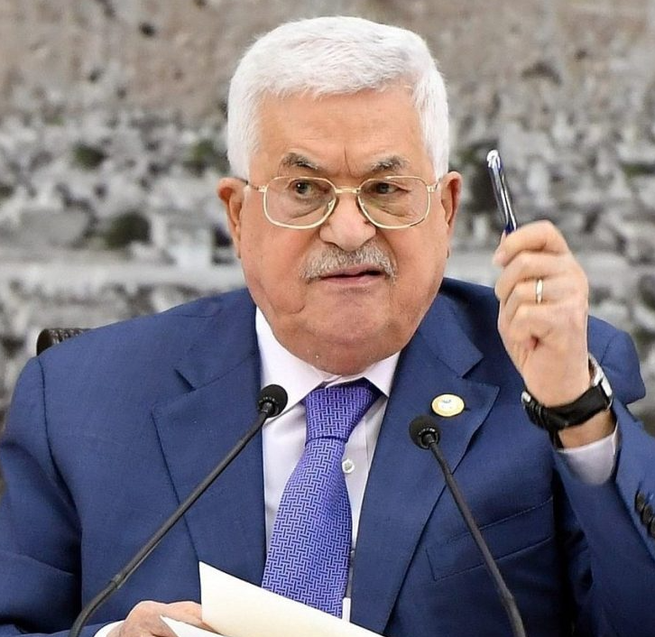 رییس تشکیلات خودگردان فلسطین: حماس باید کنترل غزه و سلاح‌های خود را تحویل دهد