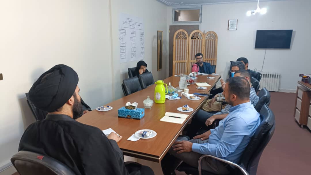 "الأمر بالمعروف" الإيرانية توسع نطاق "قمعها" إلى مشاغل الإنترنت