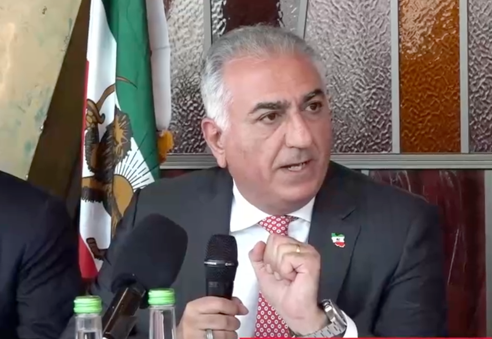 ولي عهد إيران السابق: المتطرفون في المعارضة يعرقلون وحدة صف مناهضي النظام