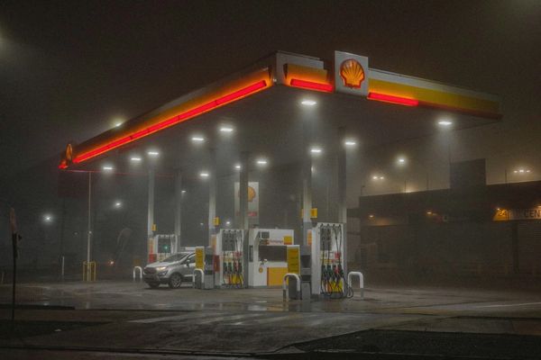 هشدار اتحادیه اروپا درباره تلاطم شدید بازار انرژی در صورت تداوم جنگ ایران