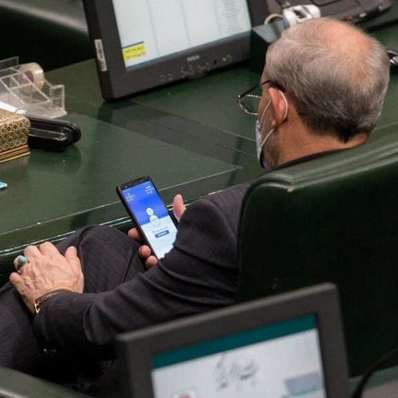 تلاش یک نماینده در مجلس برای استفاده از فیلترشکن