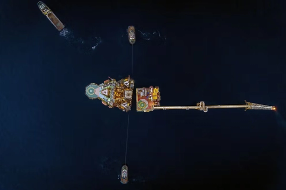 سکون ایران، شتاب منطقه؛ ۶ سال توقف در حفاریهای دریایی