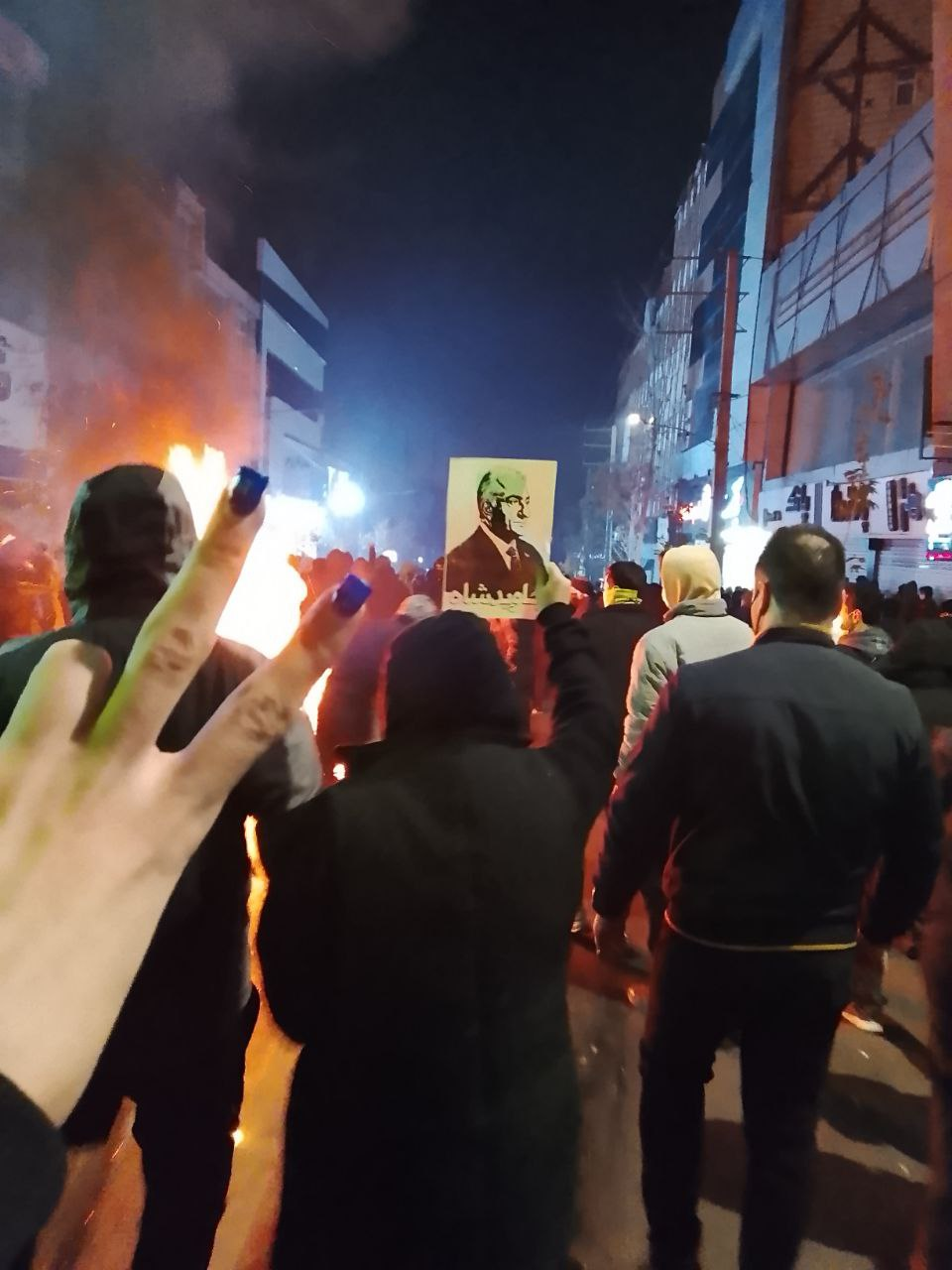 روایت یک روزنامه‌نگار از کلاردشت: فرماندهی کشتار همه‌جا یکسان بود