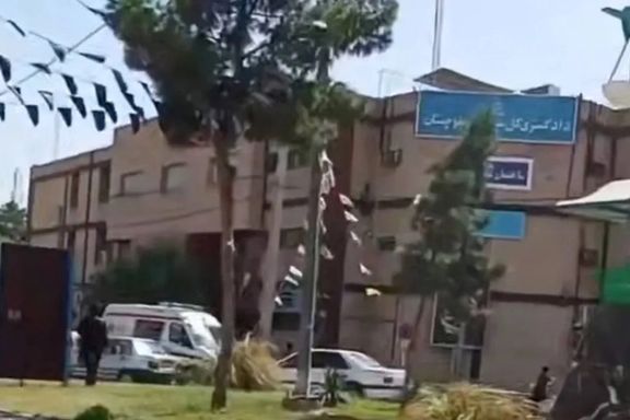 هجوم مسلّح على مبنى محكمة زاهدان يخلّف ما لا يقل عن 9 قتلى و20 جريحًا