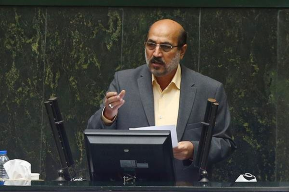 سیاهکلی،نماینده موافق استیضاح:روشی که خودروسازان خودرو را میفروشند به درد عمهشان میخورد