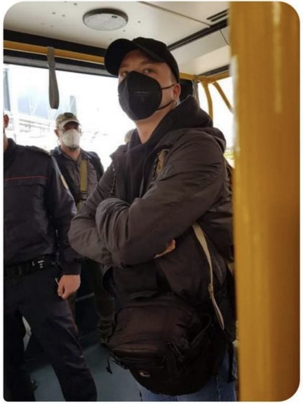 بلاروس یک هواپیما را برای بازداشت روزنامهنگار منتقد مجبور به فرود کرد