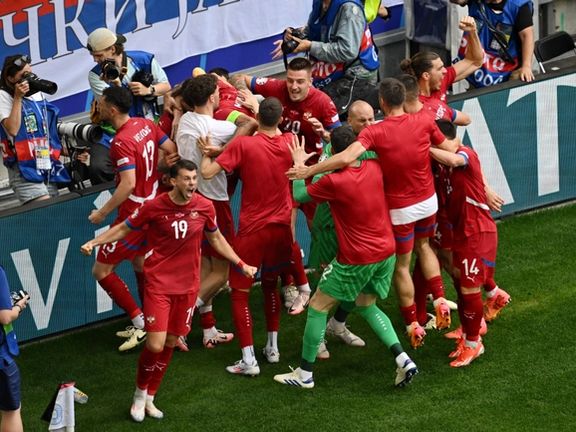 اسلوونی ۱-۱ صربستان؛ ماندگاری دراماتیک صربها در یورو با گل لحظه آخری یوویچ