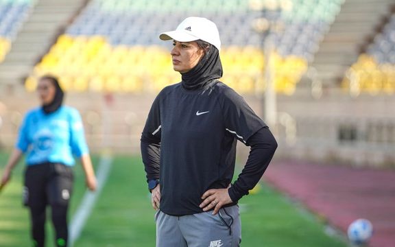 آزمون، سرمربی تیم زنان پرسپولیس: بازیکنانم ستاره هستند، برای قهرمانی برنامهریزی کردیم