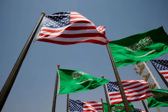 رویترز: مديران چند شرکت آمریکایی در نشست سرمايهگذاری آمریکا و عربستان سعودی شرکت میکنند