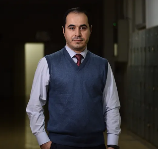 حسین رونقی، وبلاگ‌نویس و فعال مدنی، بازداشت شد