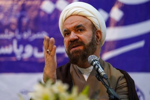 مدیر مجموعه شاهچراغ: بستن تنگه هرمز کار پیچیدهای نیست