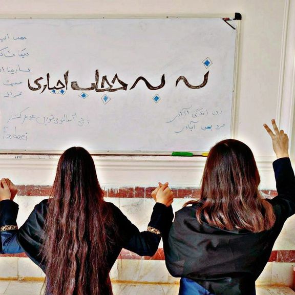 بازداشت گوینده سابق در رابطه با «حجاب»؛ مقام ناجا: بازگشت گشت ارشاد دستور مستقیم رئیسی بود