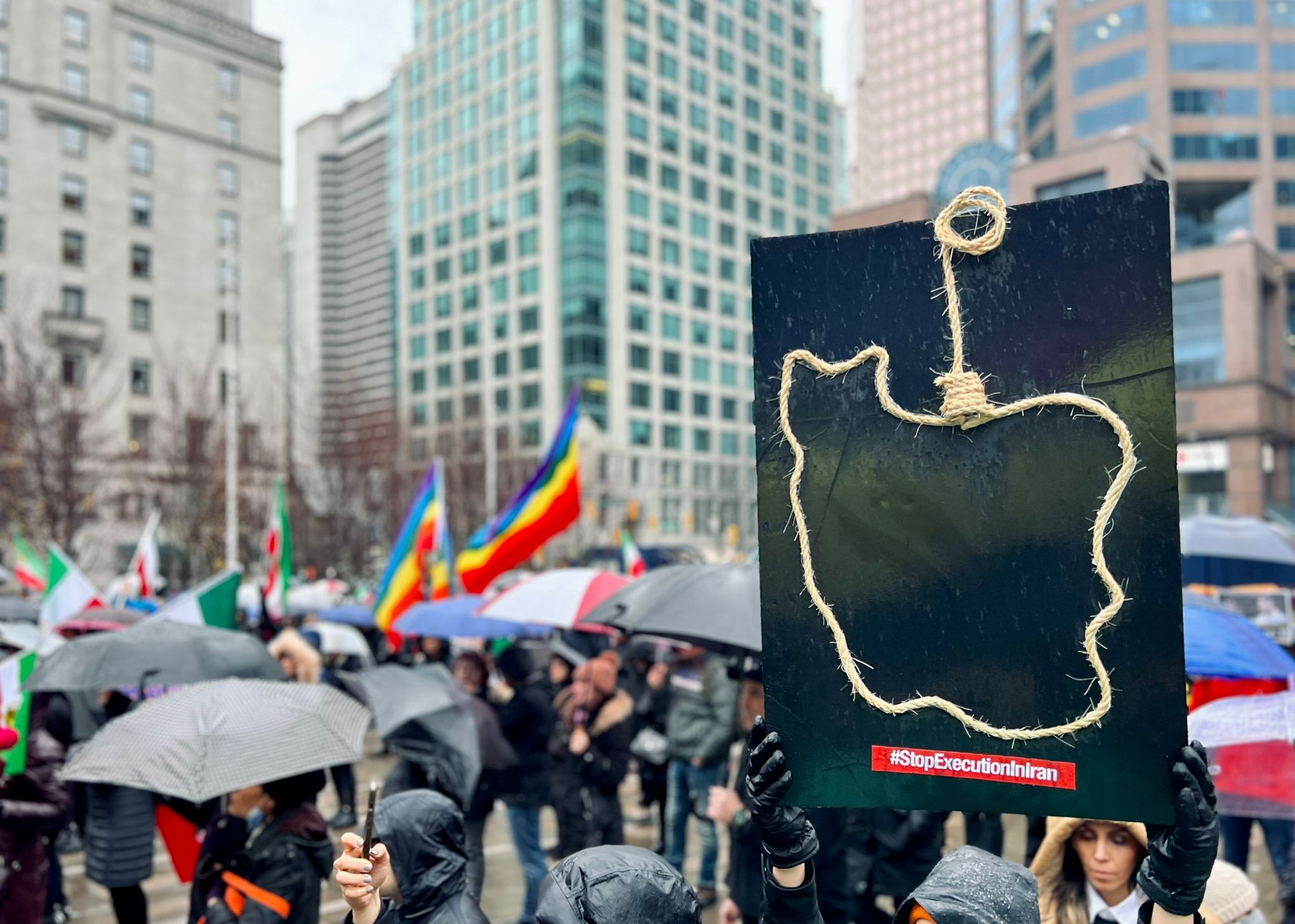 تجمع اعتراضی ایرانیان خارج از کشور در واکنش به جنایت‌های جمهوری اسلامی در ۴۳ سال گذشته