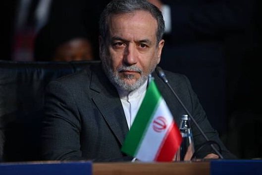 سفیر آمریکا در ناتو: کسی در دولت آمریکا سخنان عراقچی را باور نمیکند