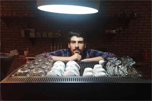 امید هرمزی، ورزشی نویس و سازنده پادکست سرخابی بازداشت شد