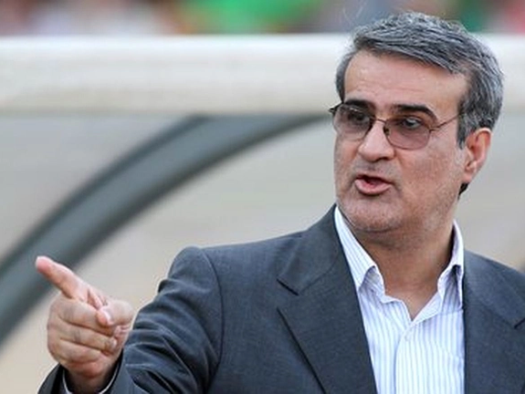 قنبرزاده درباره حضور زنان در استادیوم:موضوع باید با هماهنگی خارج از فدراسیون صورت بگیرد
