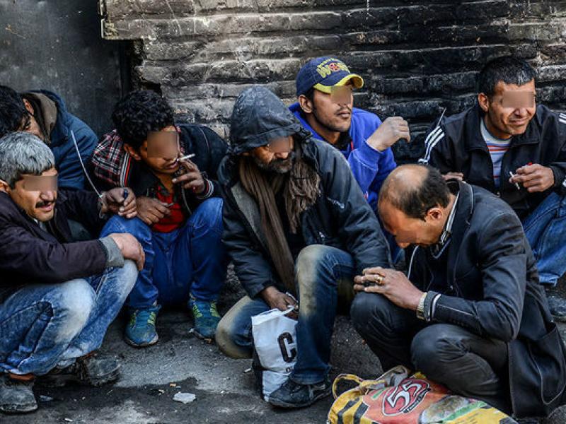 منظمة الطب الشرعي الإيرانية: زيادة وفيات الإدمان 6.5% في 6 أشهر