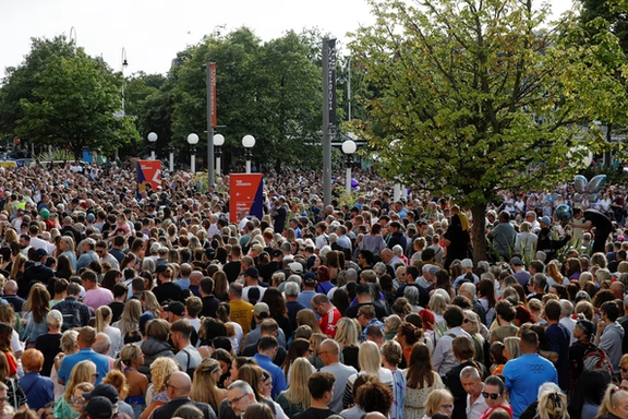 تجمع معترضان به کشته شدن سه کودک در ساوتپورت بریتانیا به خشونت کشیده شد