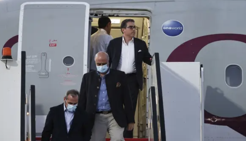 سیامک نمازی، مراد طاهباز و عماد شرقی که در جریان توافق مبادله زندانیان بین آمریکا و ایران آزاد شده بودند، ۲۷ شهریور ۱۴۰۲ وارد قطر شدند.