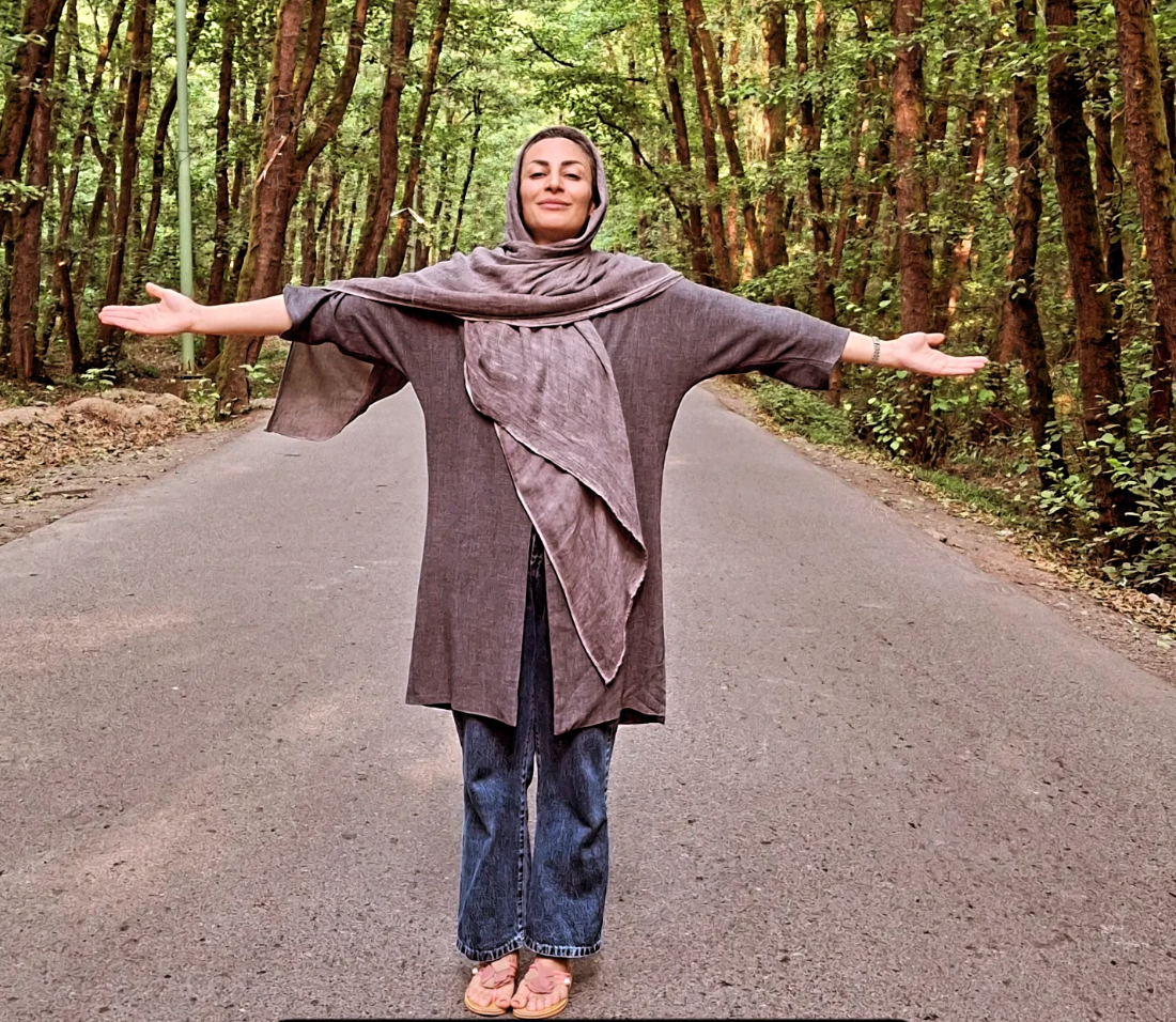 صالحه اکبری؛ پرستاری که هنگام دفاع از شوهرش با شلیک ماموران کشته شد