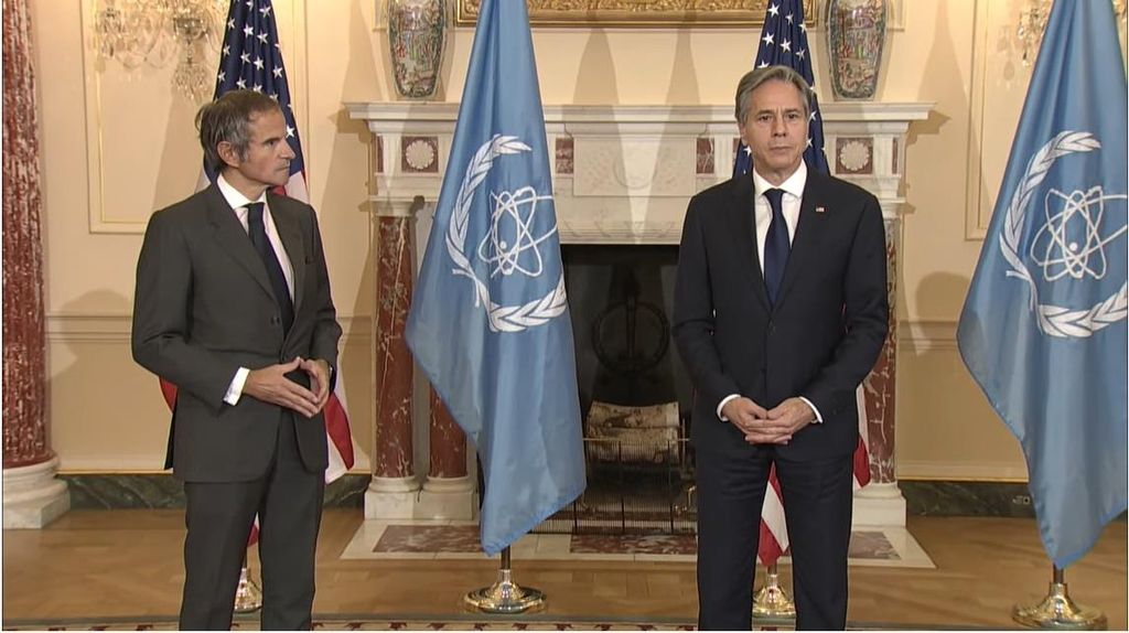 وزیر خارجه آمریکا و مدیرکل آژانس بین‌المللی انرژی اتمی در مورد ایران گفت‌وگو کردند