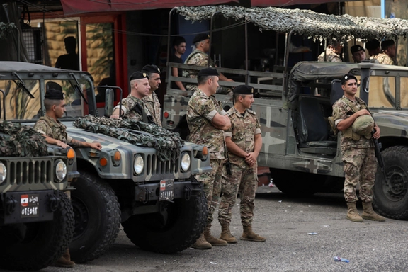 شبکه الحدث: ارتش لبنان ۸۰۰ راکت از اردوگاه پناهجویان فلسطینی توقیف کرد