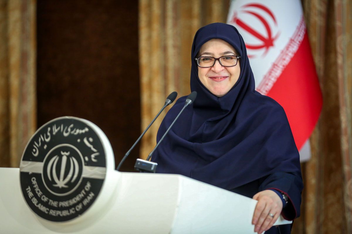 الحكومة الإيرانية: تم تأجيل قانون "العفة والحجاب" مرتين بسبب "عواقبه الاجتماعية الخطيرة"