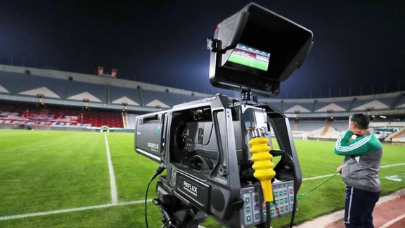 صدا و سیما حق پخش فوتبال را نمیدهد، سازمان لیگ سراغ تلویزیونهای اینترنتی رفت!