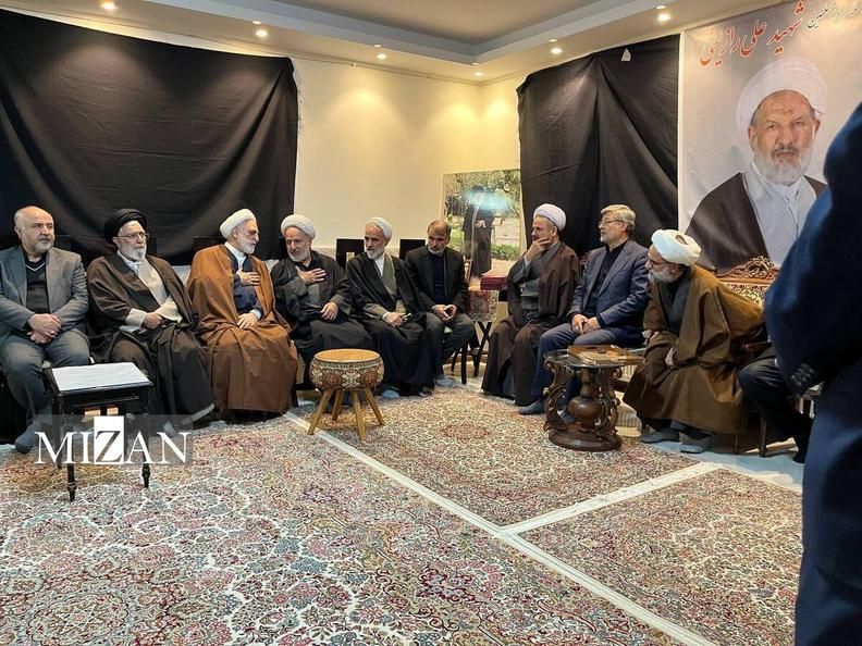 روزنامه ایران: شلیک شش گلوله به مقیسه و رازینی ۱۳ ثانیه طول کشید