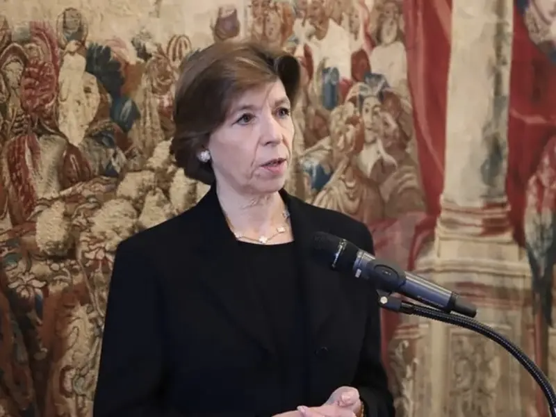 وزیر خارجه فرانسه در ایروان: برای ارمنستان تجهیزات نظامی ارسال می‌کنیم