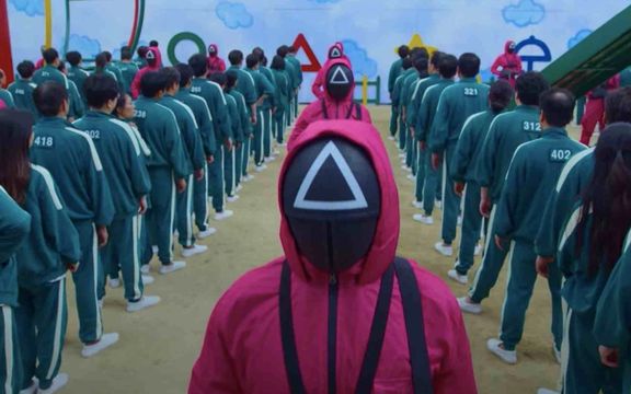 بلومبرگ: شبکه نتفلیکس ارزش سریال کرهای «بازی مرکب» را ۹۰۰ میلیون دلار برآورد کرده است