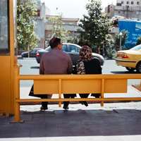 بازتاب بحران معیشت خانوارهای ایرانی در آگهیها؛ از فروش موی طبیعی تا اجاره لپتاپ