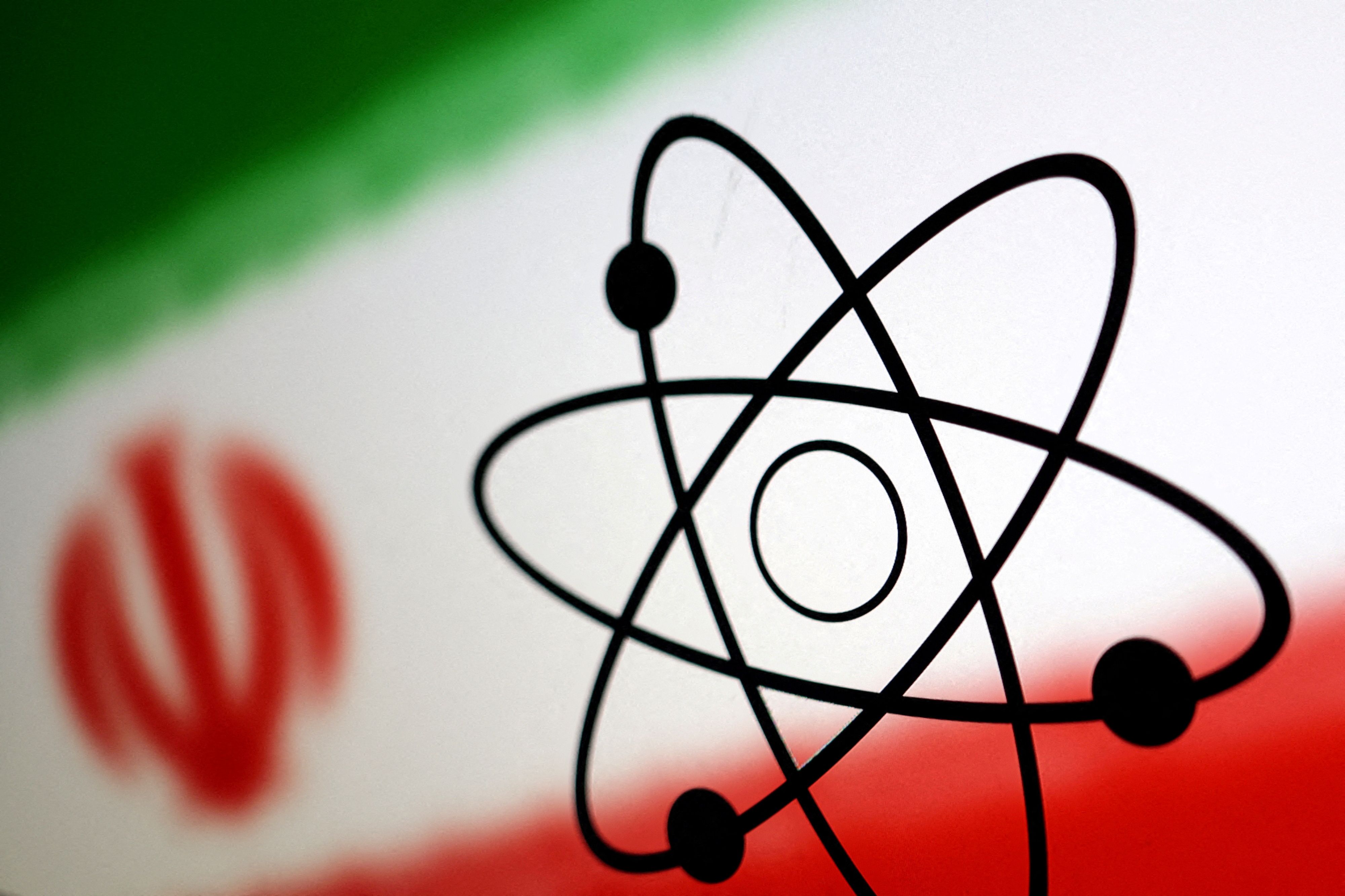 Smoldering Iran Nuclear Crisis Risks Catching Fire 
