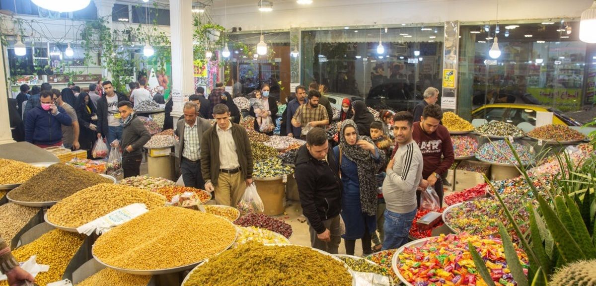 نوروز کم‌ رنگ‌وبو، حتی برای قشر متوسط؛ قیمت‌ها در ایران سر به فلک کشیده‌اند
