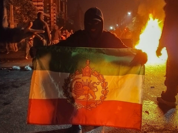 محامٍ إيراني: إجبار المعتقلين في "جیلان" على الاعتراف قسريًا باتهامات خطيرة