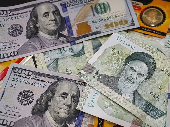 ادامه رکوردشکنی قیمت ارز؛ دلار از ۴۹ هزار تومان هم عبور کرد