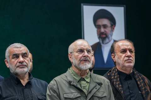 همزمان با حملات جمهوری اسلامی به کشورهای منطقه، قالیباف آمریکا را به «نقض» توافق متهم کرد