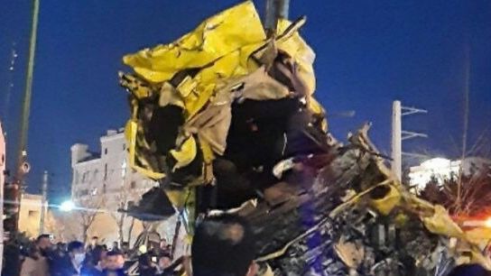 اورژانس دماوند: تصادف زنجیرهای یک تریلی با ۱۵ خودرو دو کشته و ۱۴ مصدوم برجای گذاشت