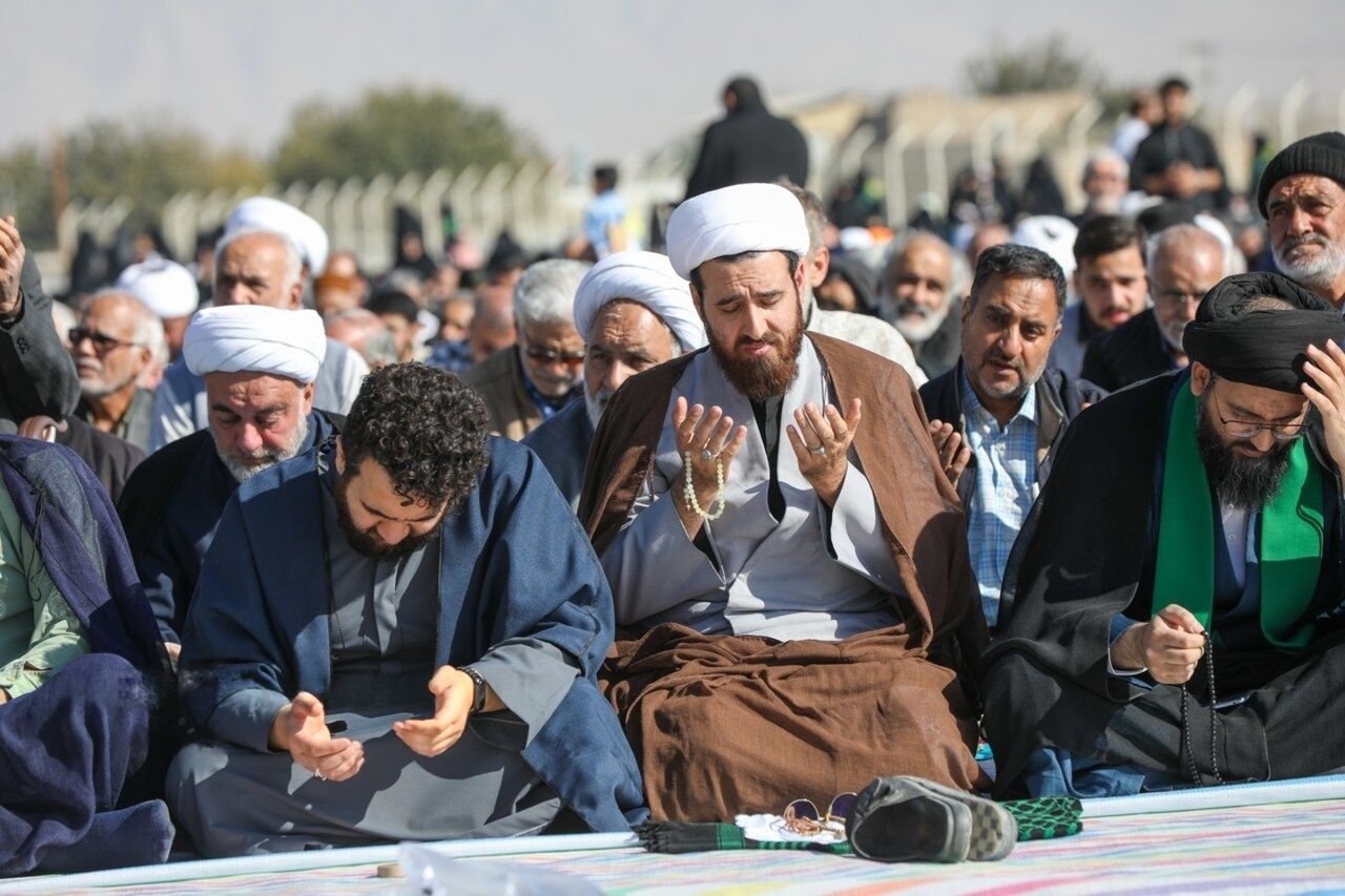 Senior Iranian cleric calls for rain prayers as water crisis deepens