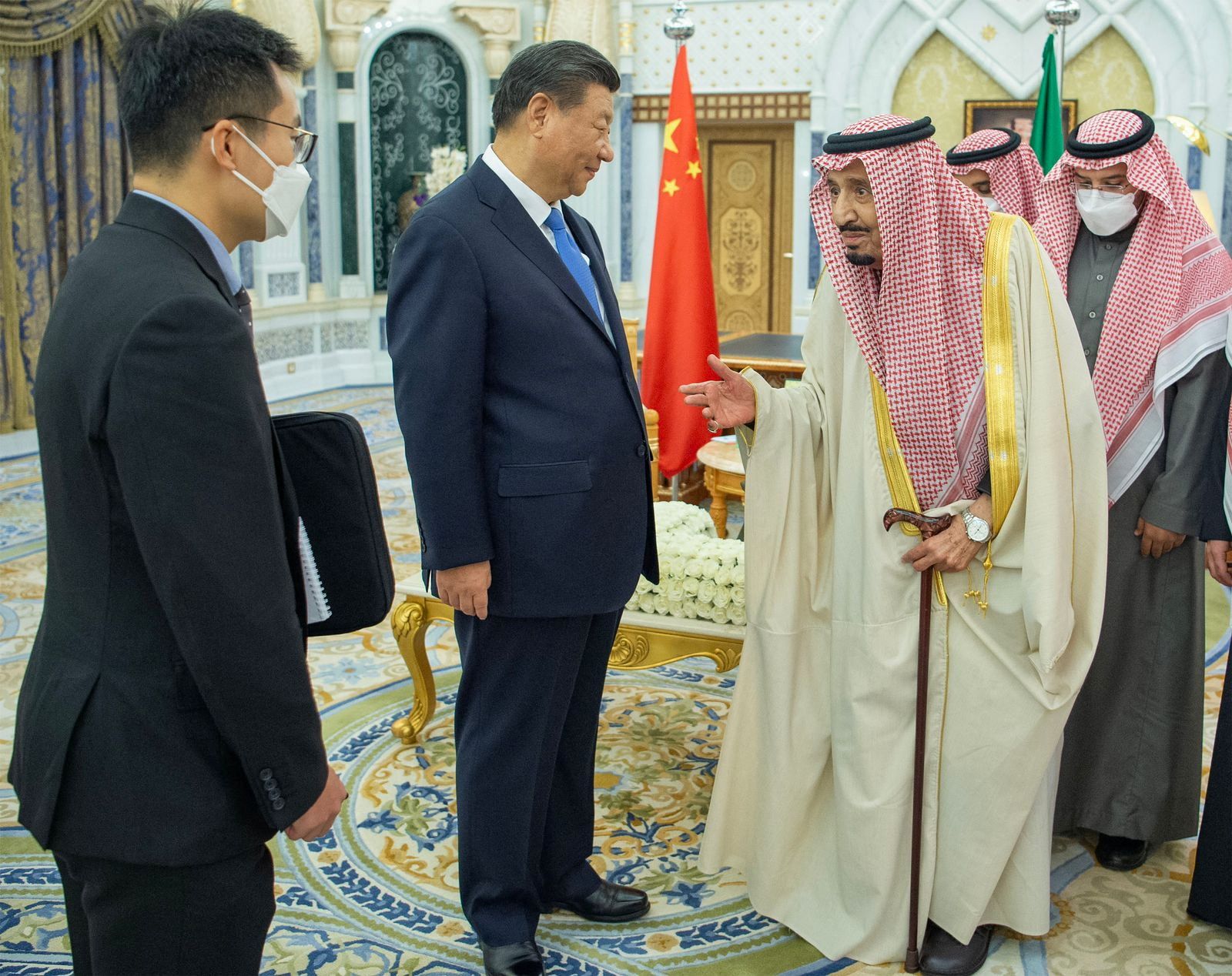 China's president Xi Jinping meeting the Saudi monarch in Riyadh on December 8, 2022